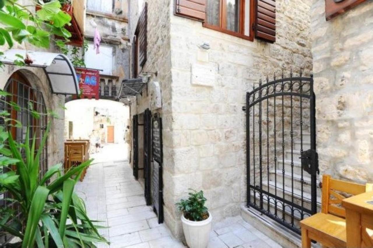 Apartment Capo Family&Capo Studio -Old Town-Parking Traù Esterno foto